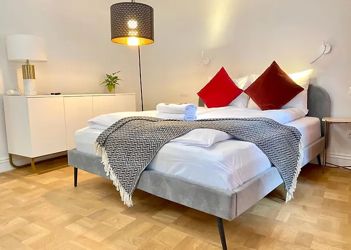 Mint Luxury Apartments At The Main Square