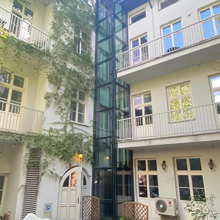 Mint Luxury Apartments At The Main Square Krasków Eksteriør bilde